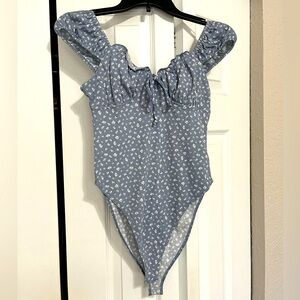 Wild Fable bodysuit sz S